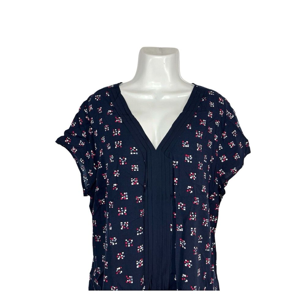 Tommy Hilfiger XXL Navy Pleated V-Neck Blouse Mosaic Print Short Sleeve Career - Picture 4 of 8